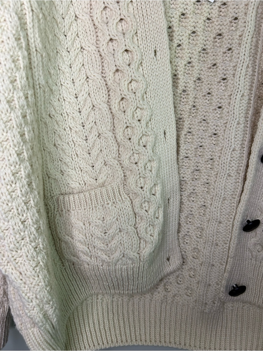 NWT Aran Woollen Mills Cream Cable-Knit Button 100% Merino Wool Cardigan - Picture 4 of 6
